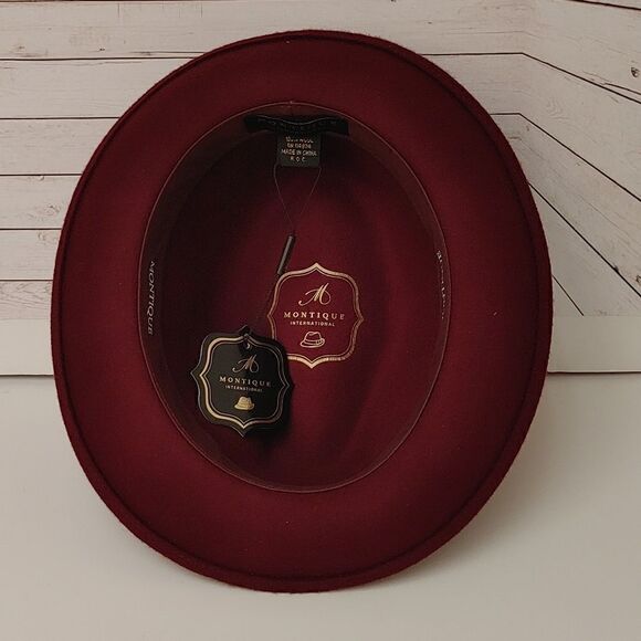 MEN'S MONTIQUE BURGUNDY 100% WOOL FELT 2 1/4" BRIM FEDORA HAT. H62 - Picture 5 of 8